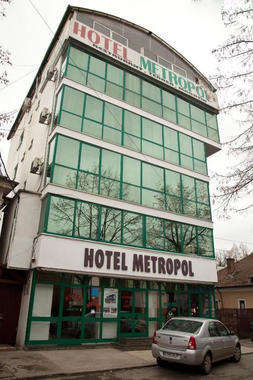 Metropol 2*